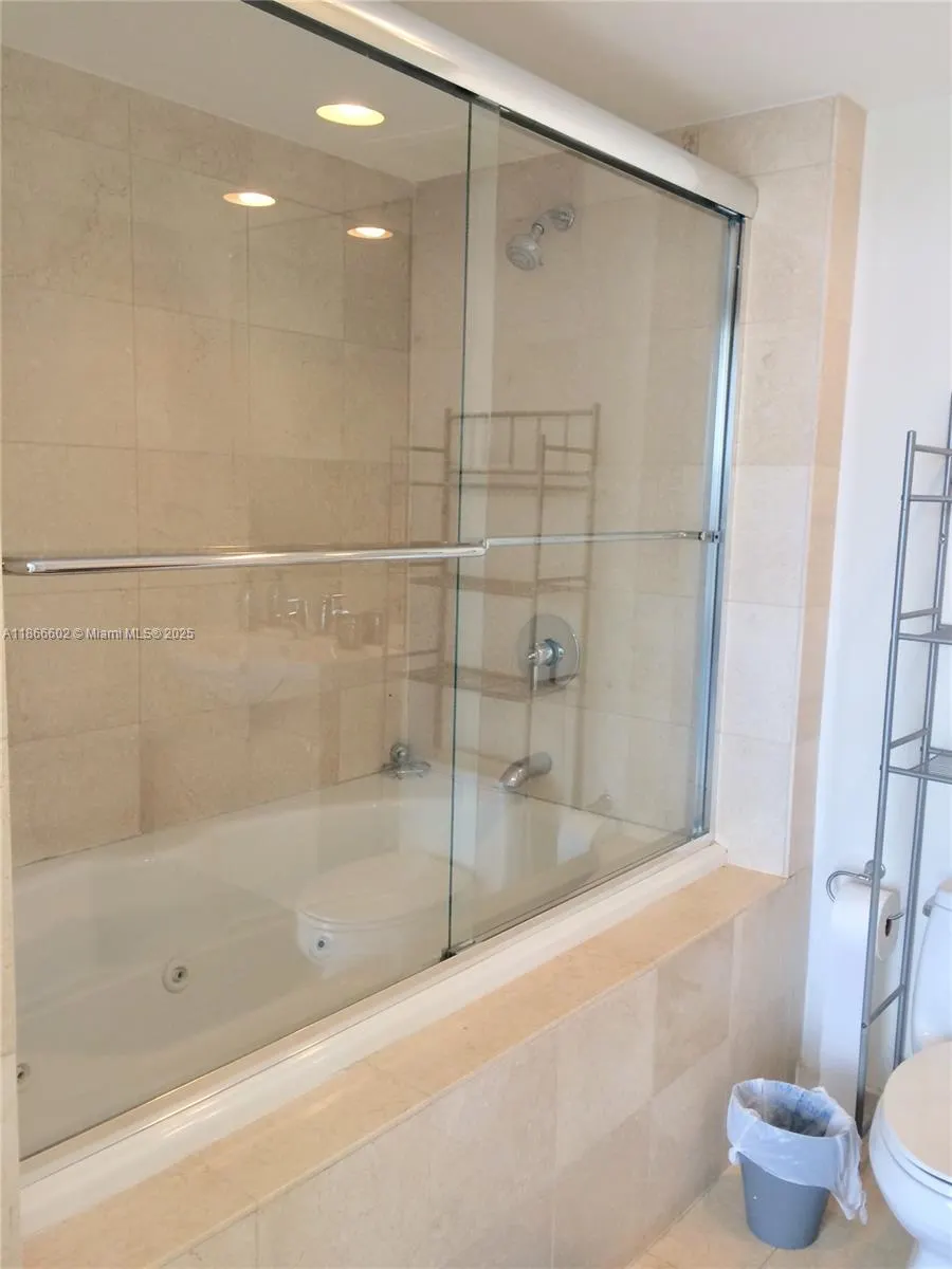 1830 S Ocean Dr, #4407