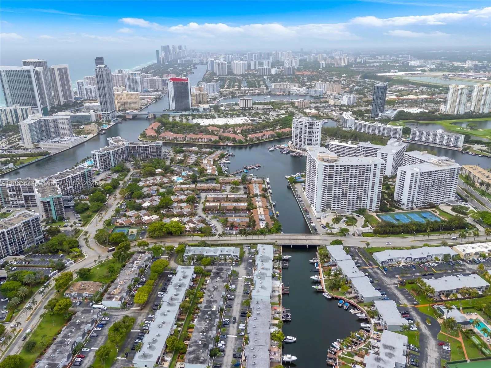 600 Three Islands Blvd, #310