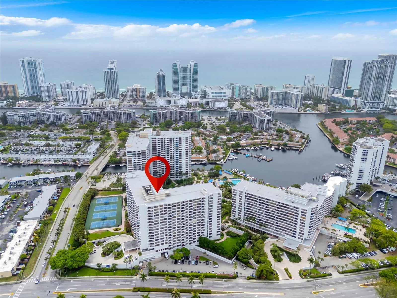 600 Three Islands Blvd, #310