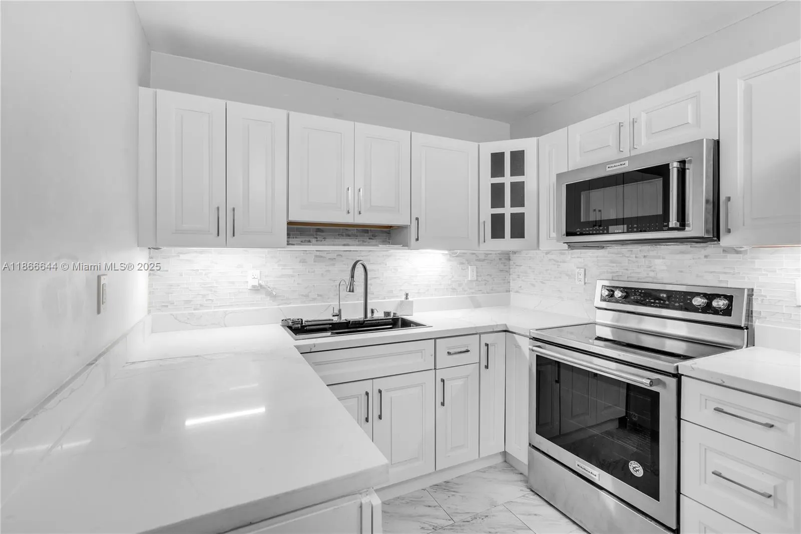 600 Three Islands Blvd, #310