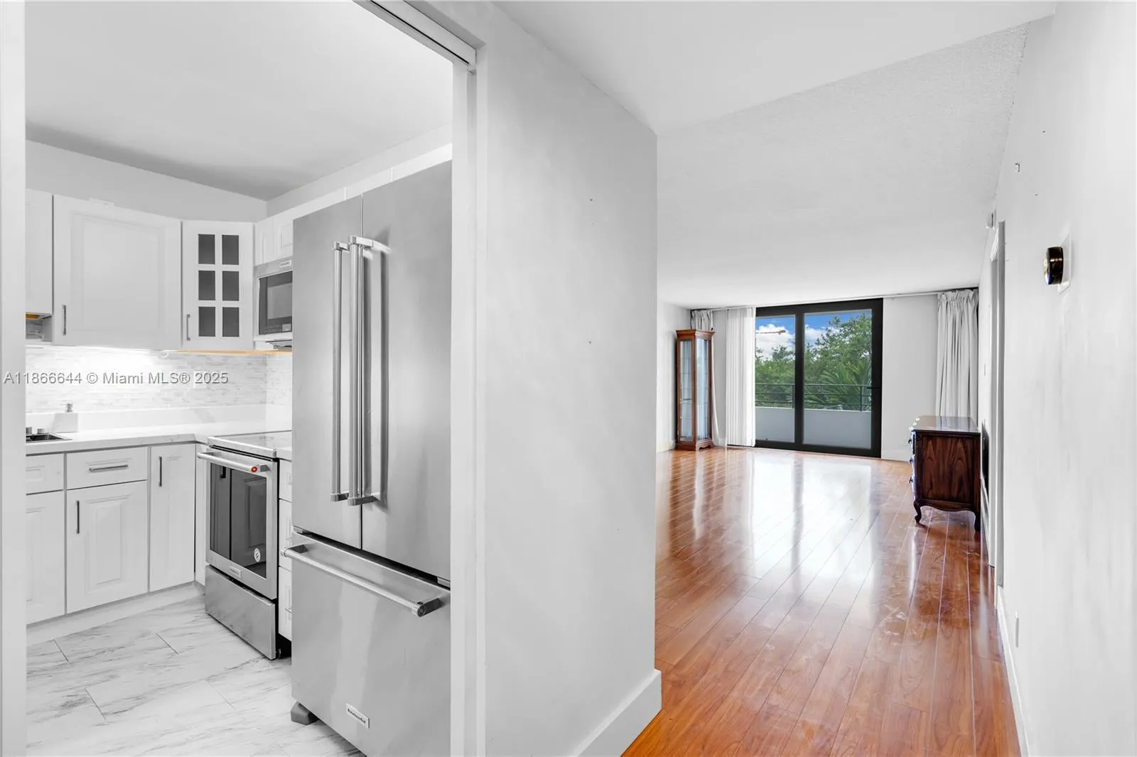 600 Three Islands Blvd, #310