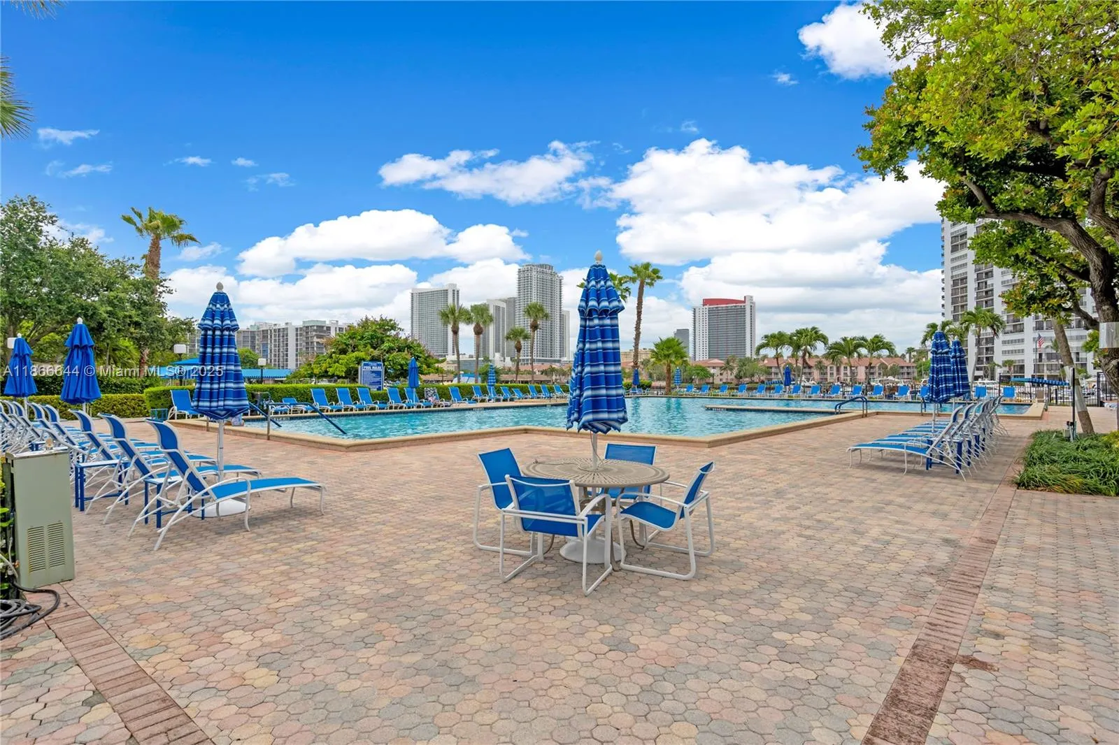 600 Three Islands Blvd, #310