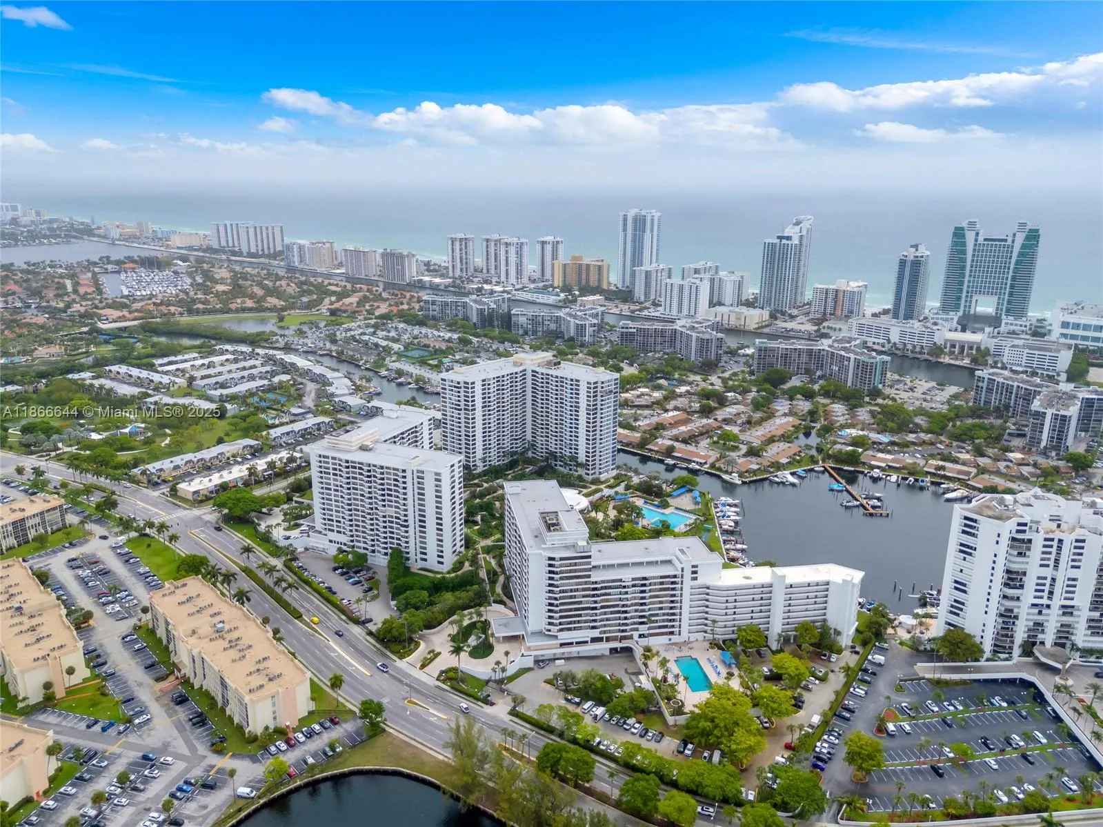 600 Three Islands Blvd, #310