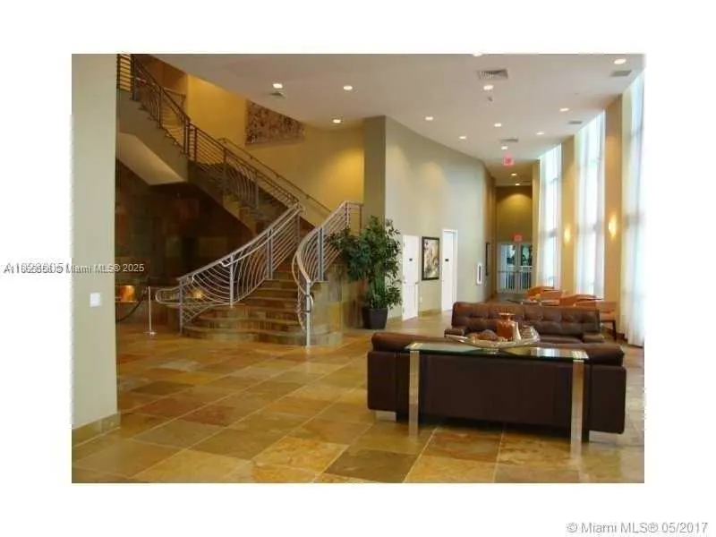 1755 E Hallandale Beach Blvd, #1005E