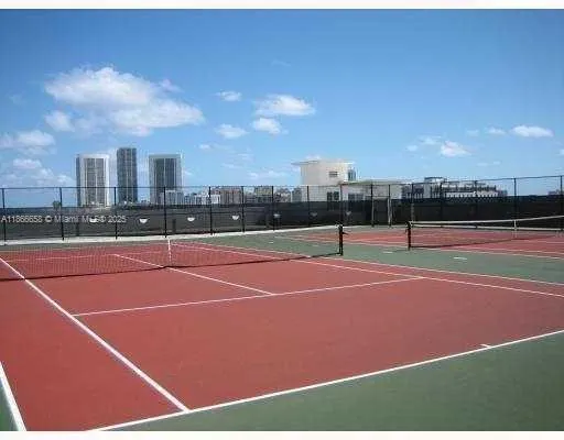 1755 E Hallandale Beach Blvd, #1005E
