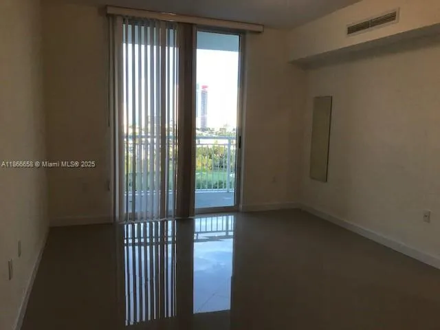 1755 E Hallandale Beach Blvd, #1005E