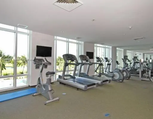 1755 E Hallandale Beach Blvd, #1005E