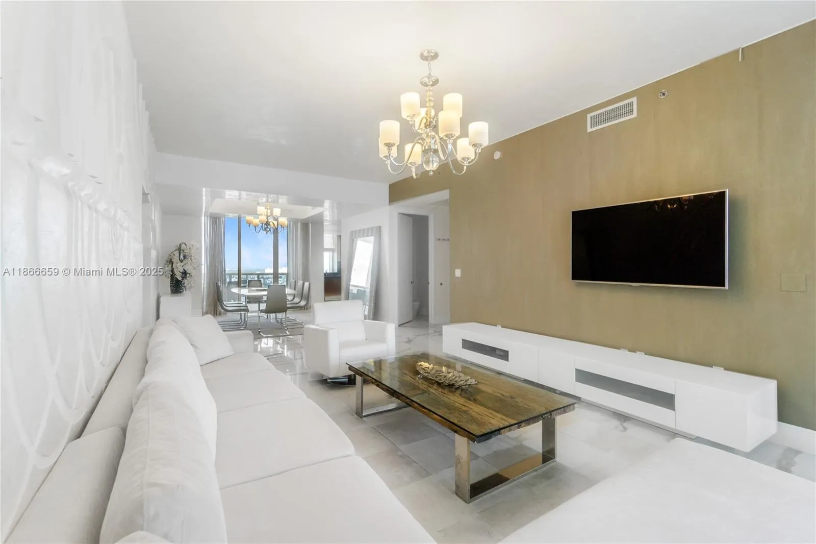 15811 Collins Ave, #2606