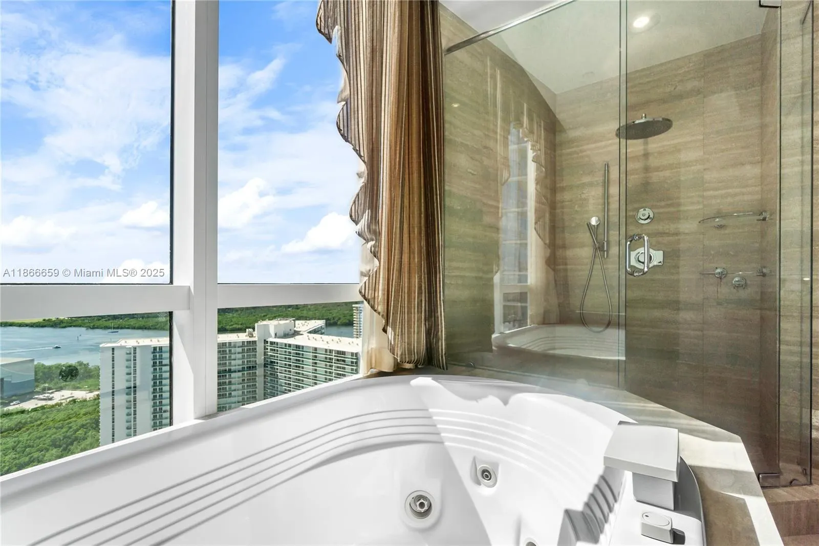 15811 Collins Ave, #2606