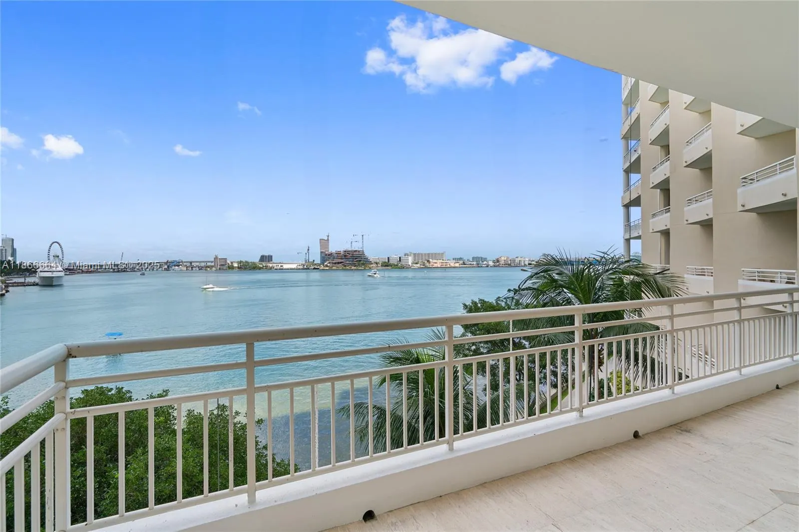 888 Brickell Key Dr, #408