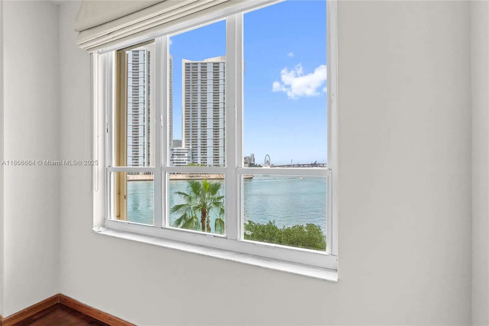 888 Brickell Key Dr, #408