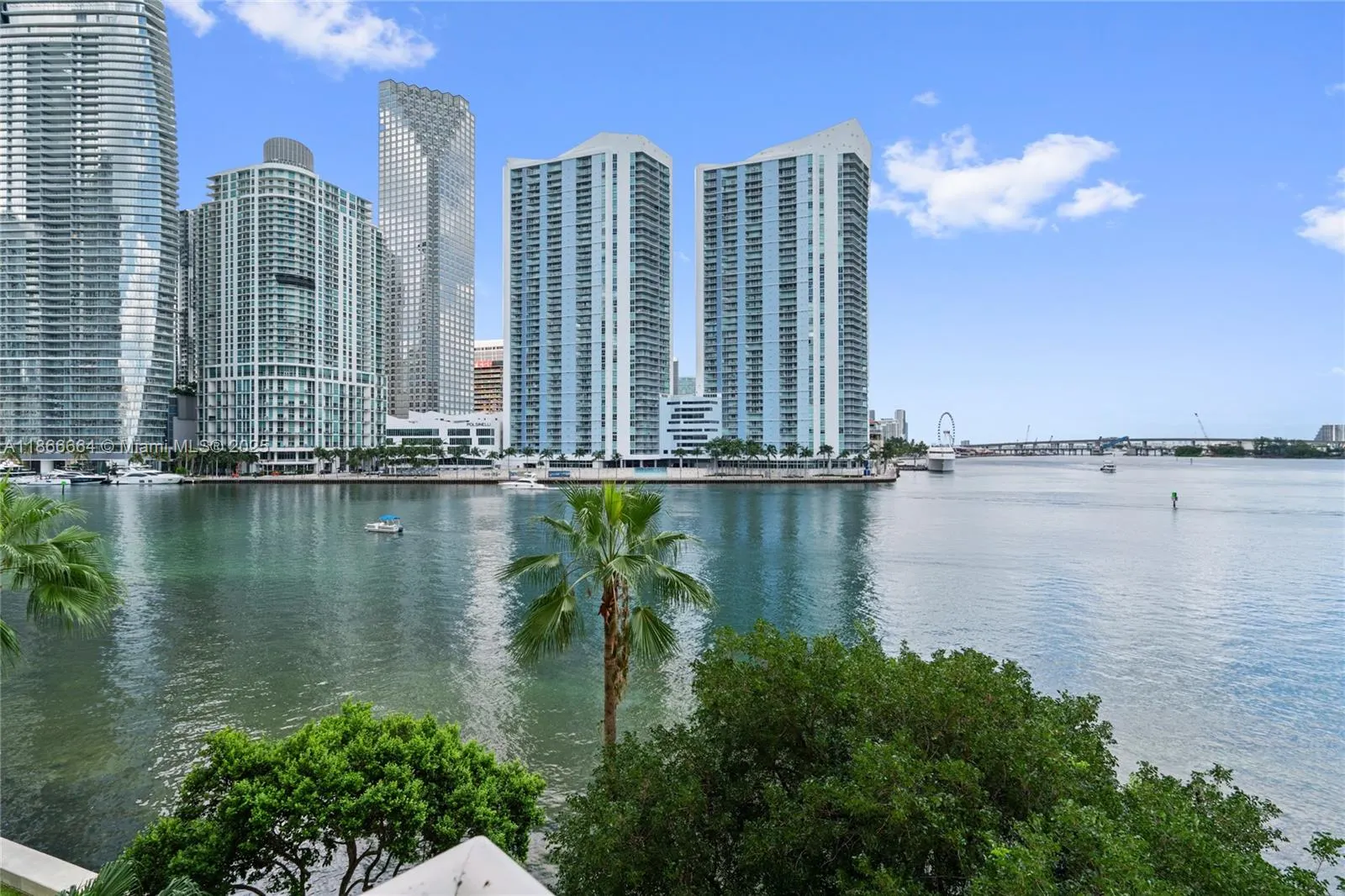 888 Brickell Key Dr, #408