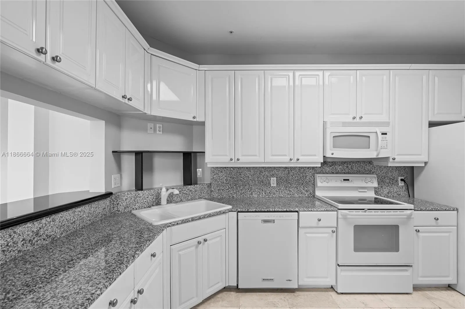 888 Brickell Key Dr, #408