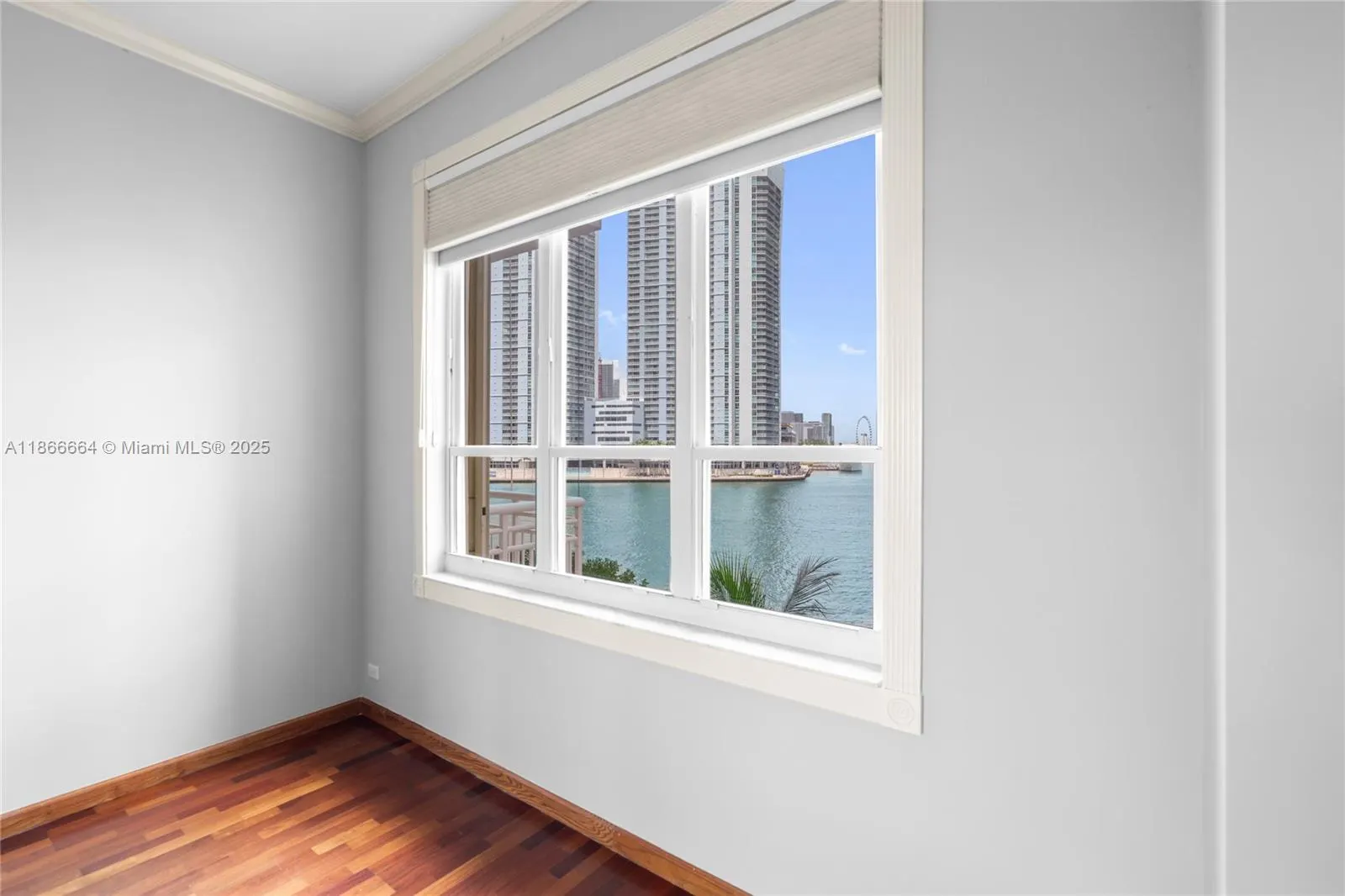 888 Brickell Key Dr, #408