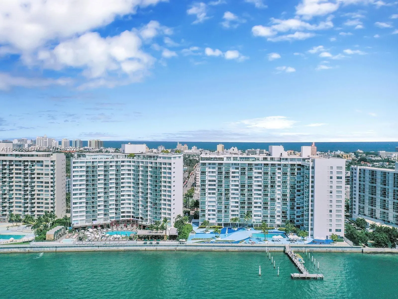1000 West Ave, #PH32