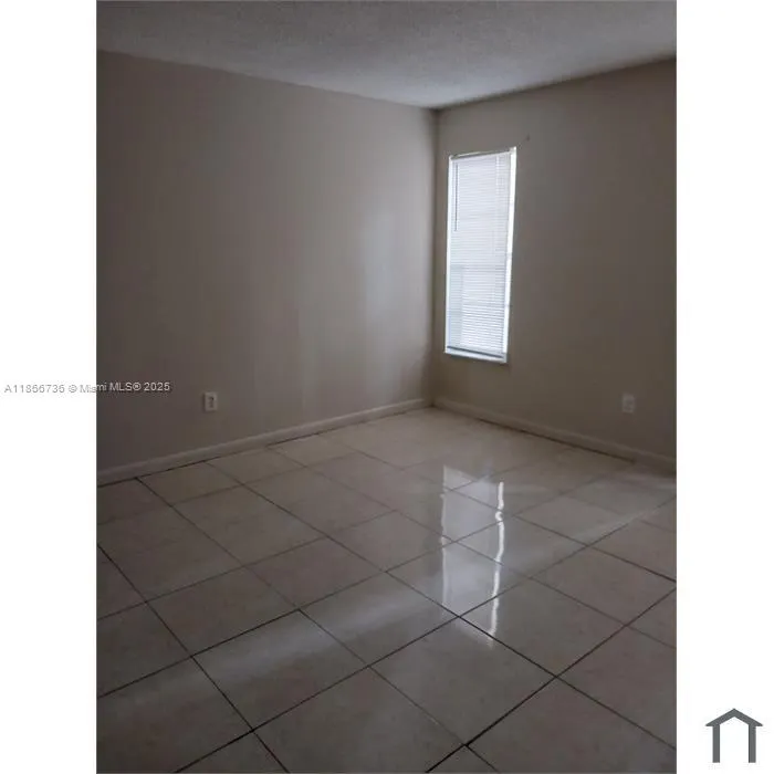 2800 NW 56th Ave, #C109