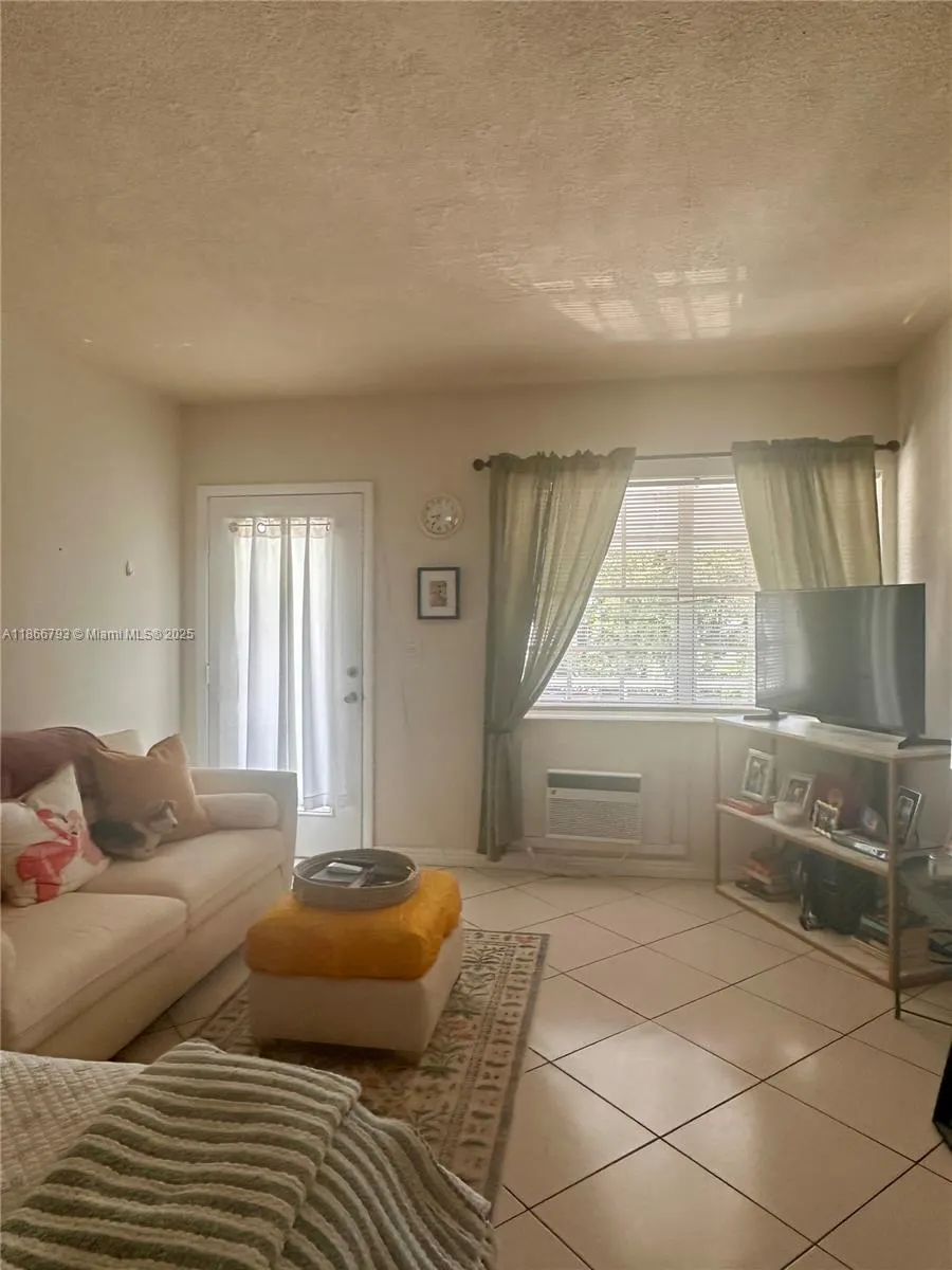 330 74th St, #16