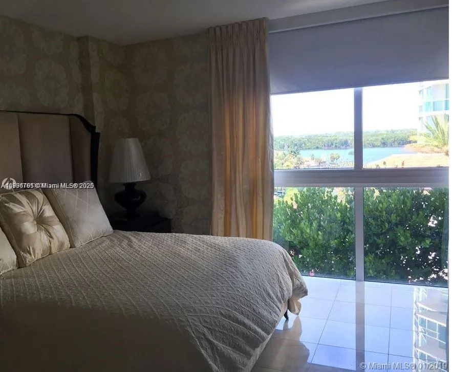 200 Sunny Isles Blvd, #2-704