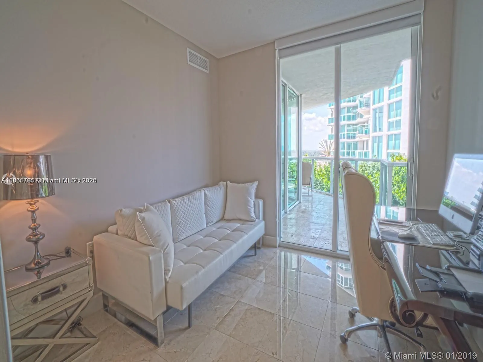 200 Sunny Isles Blvd, #2-704