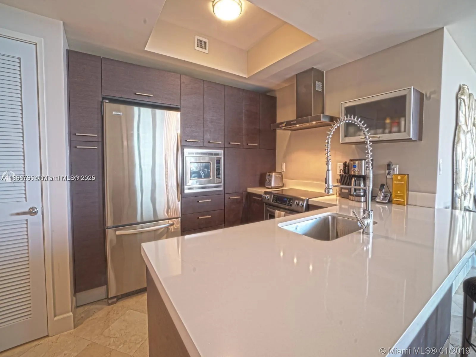 200 Sunny Isles Blvd, #2-704