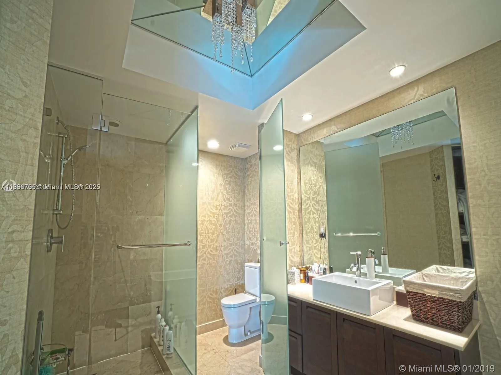 200 Sunny Isles Blvd, #2-704
