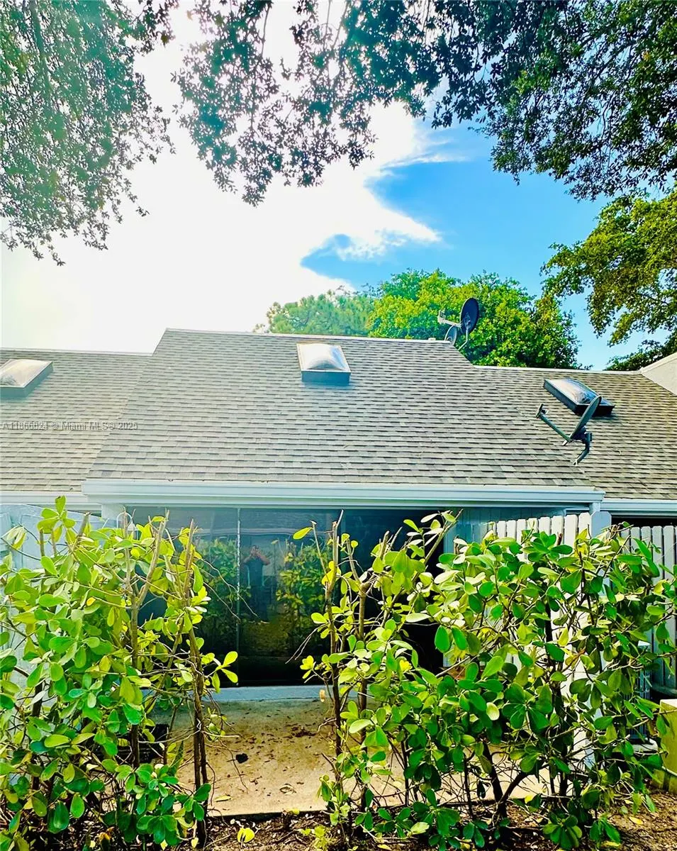 33 Deer Creek Rd, #D103