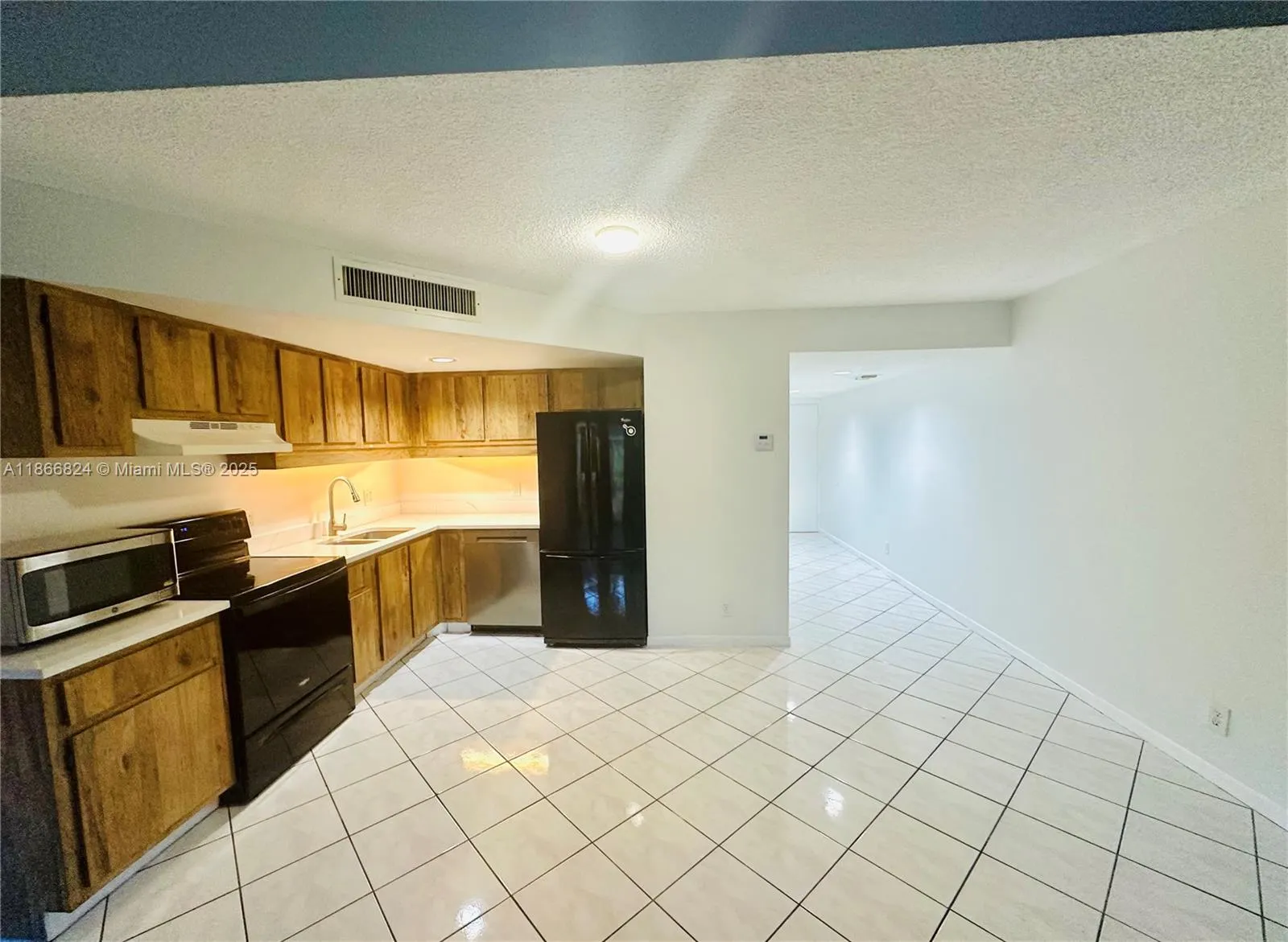 33 Deer Creek Rd, #D103