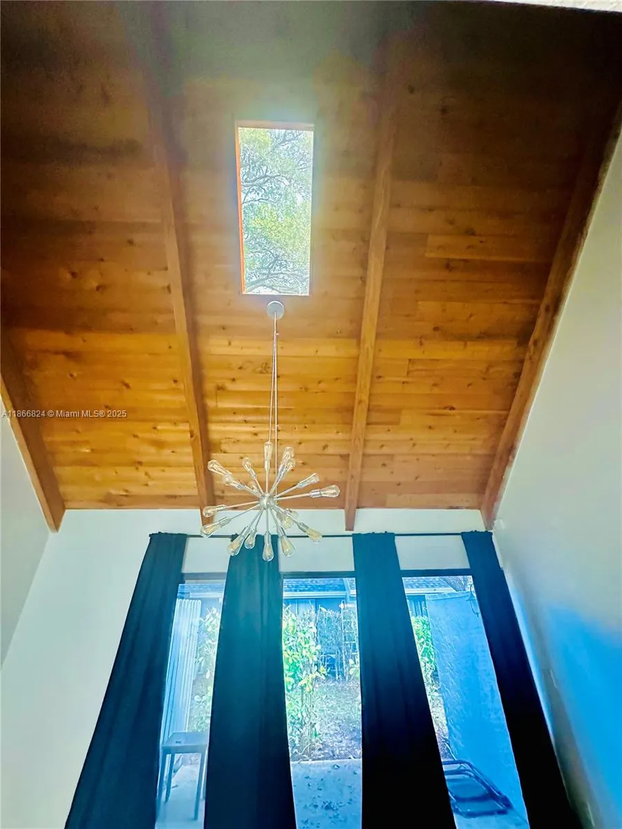 33 Deer Creek Rd, #D103