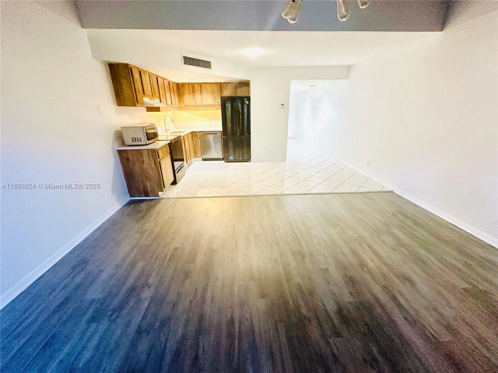 33 Deer Creek Rd, #D103