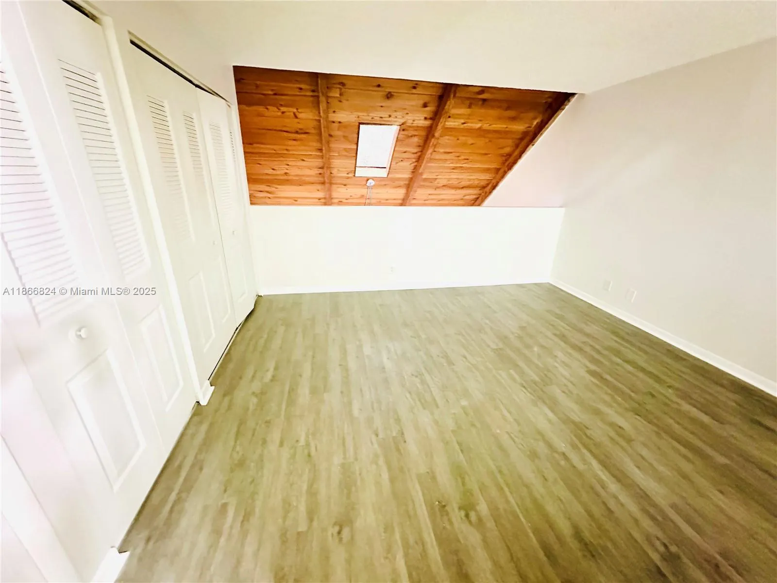 33 Deer Creek Rd, #D103