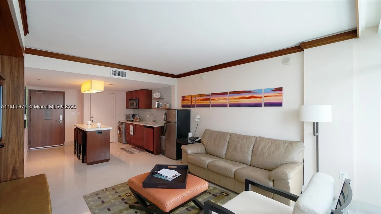 6801 Collins Ave, #710