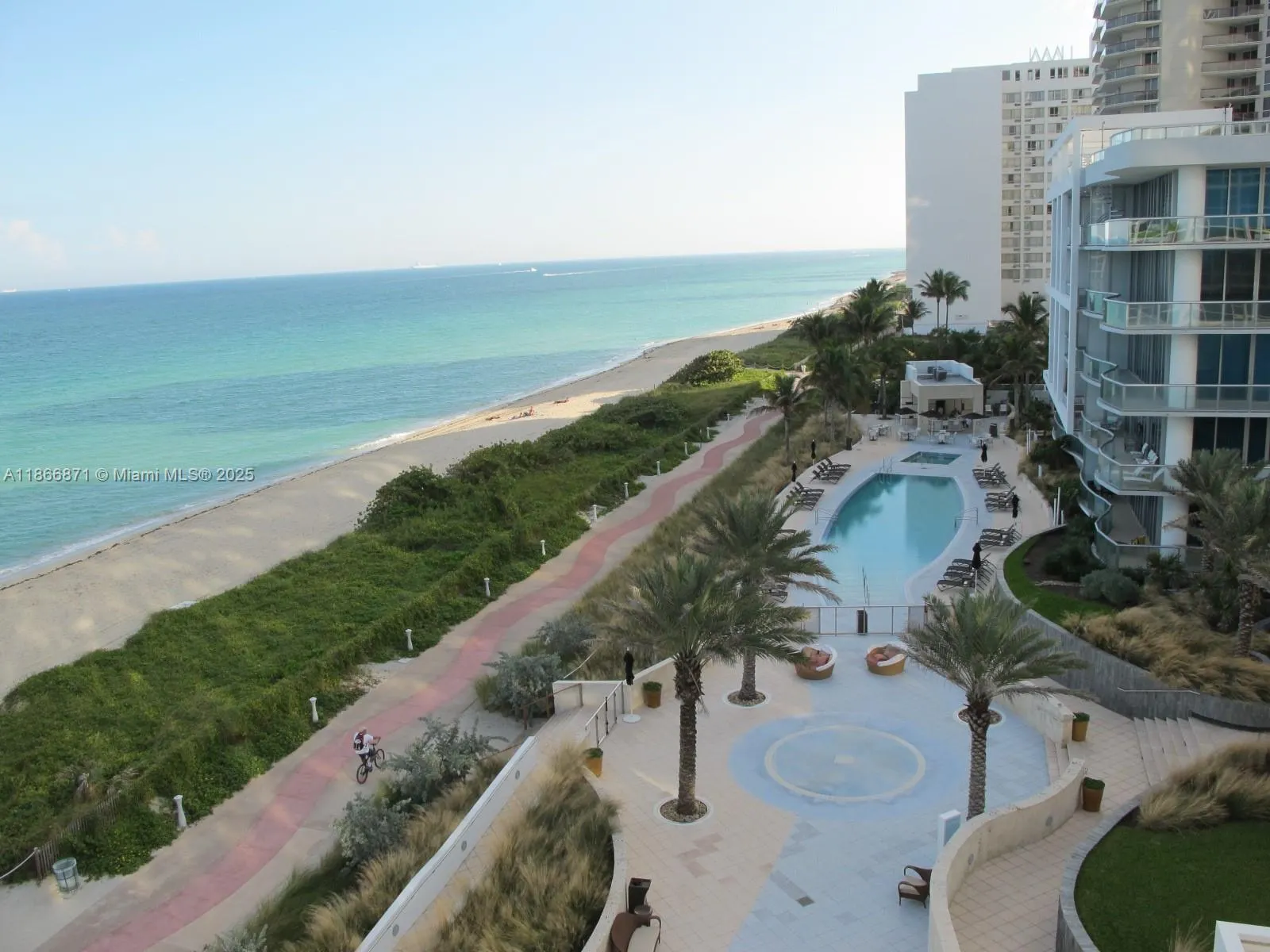 6801 Collins Ave, #710