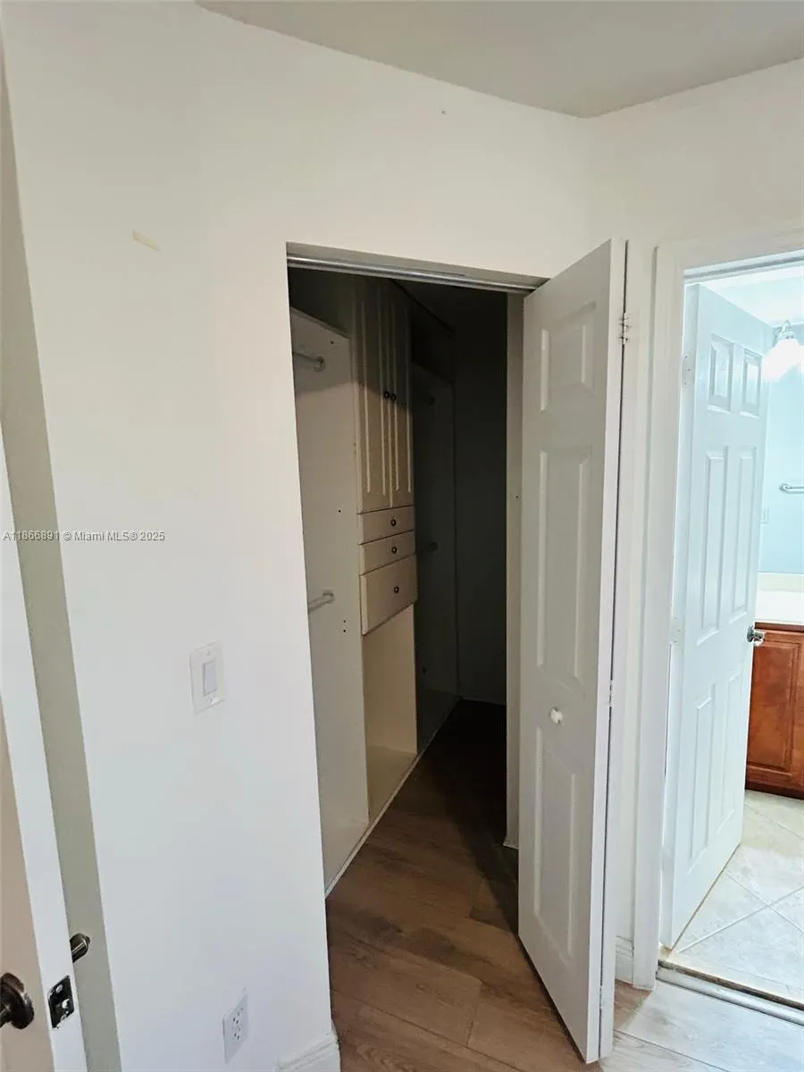 22129 Majestic Woods Way, #504