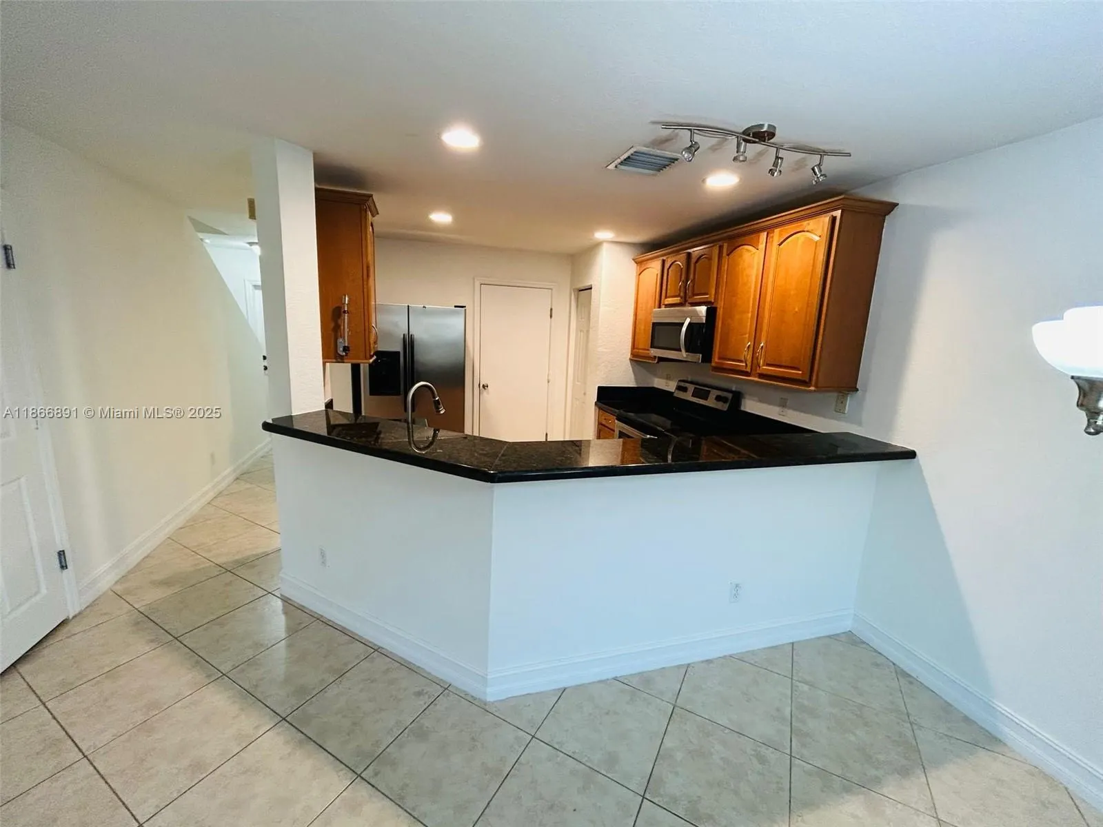 22129 Majestic Woods Way, #504