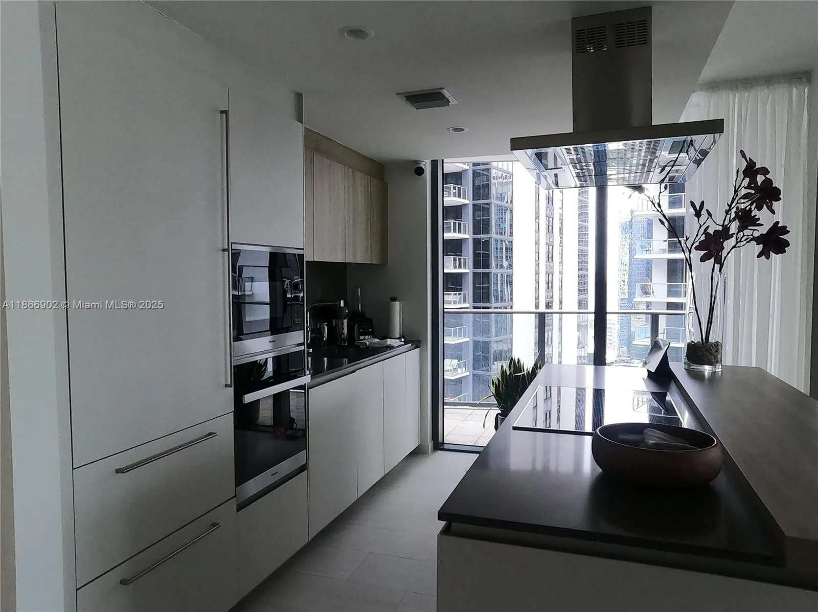 1000 Brickell Plz, #2301