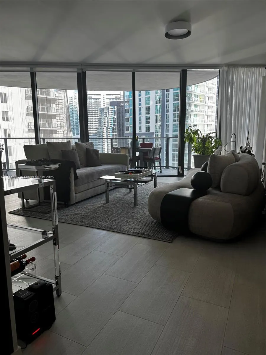 1000 Brickell Plz, #2301