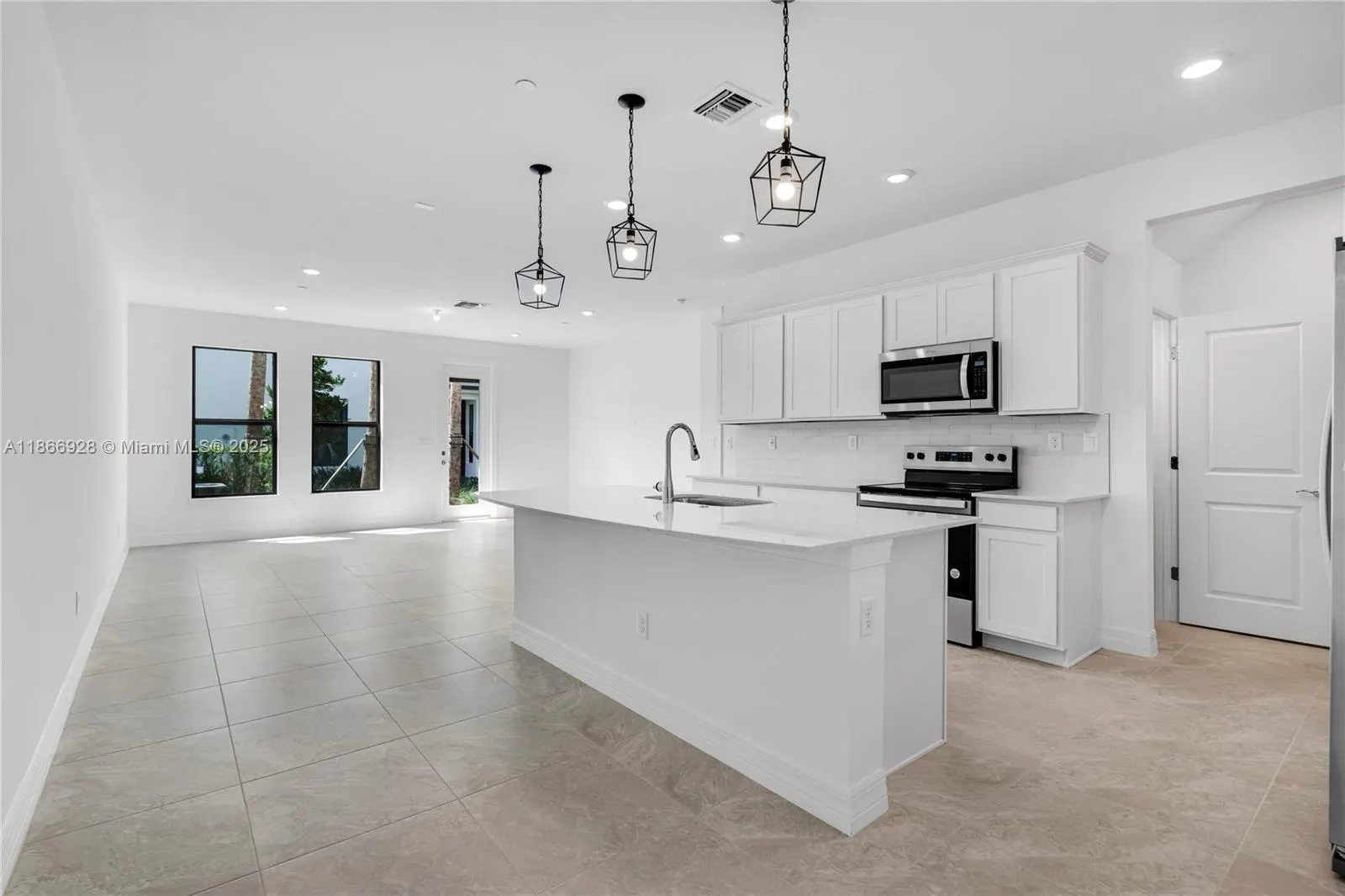 8342 NW 7th Pl