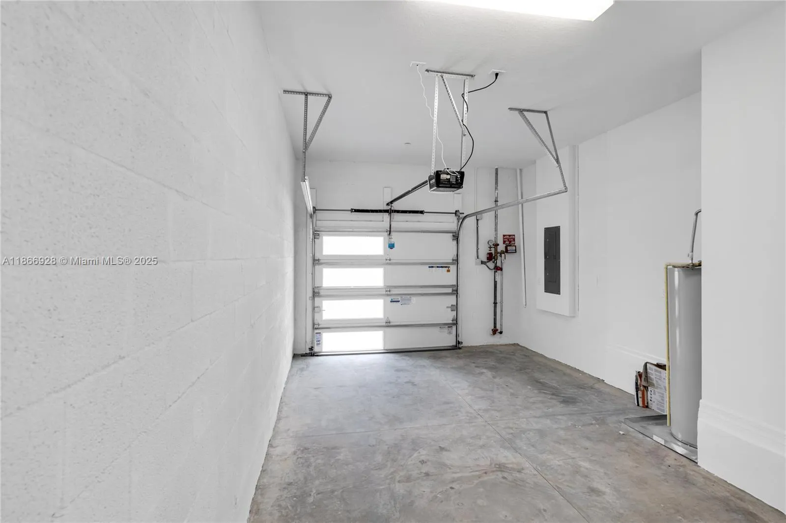 8342 NW 7th Pl