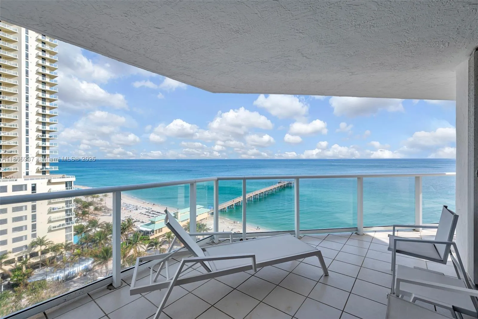 16485 Collins Ave, #1236