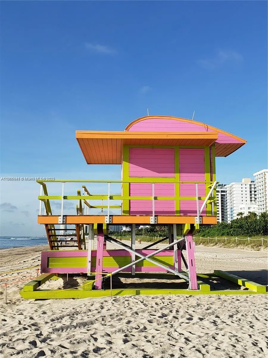 2625 Collins Ave, #609