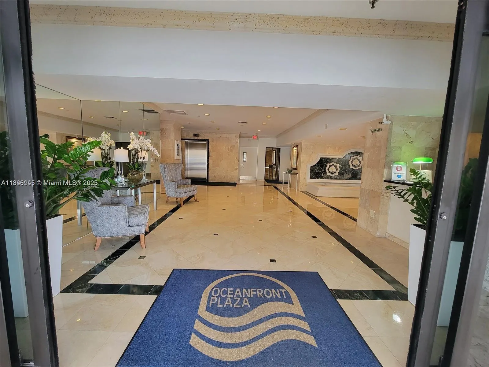 2625 Collins Ave, #609