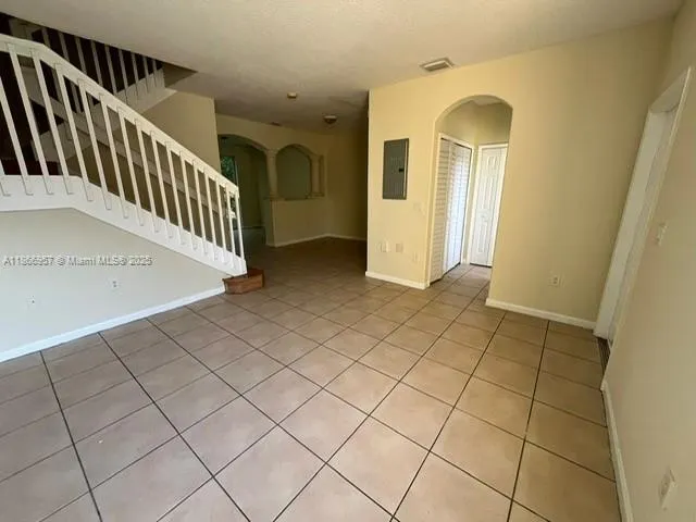 1519 SE 24th Ct, #238