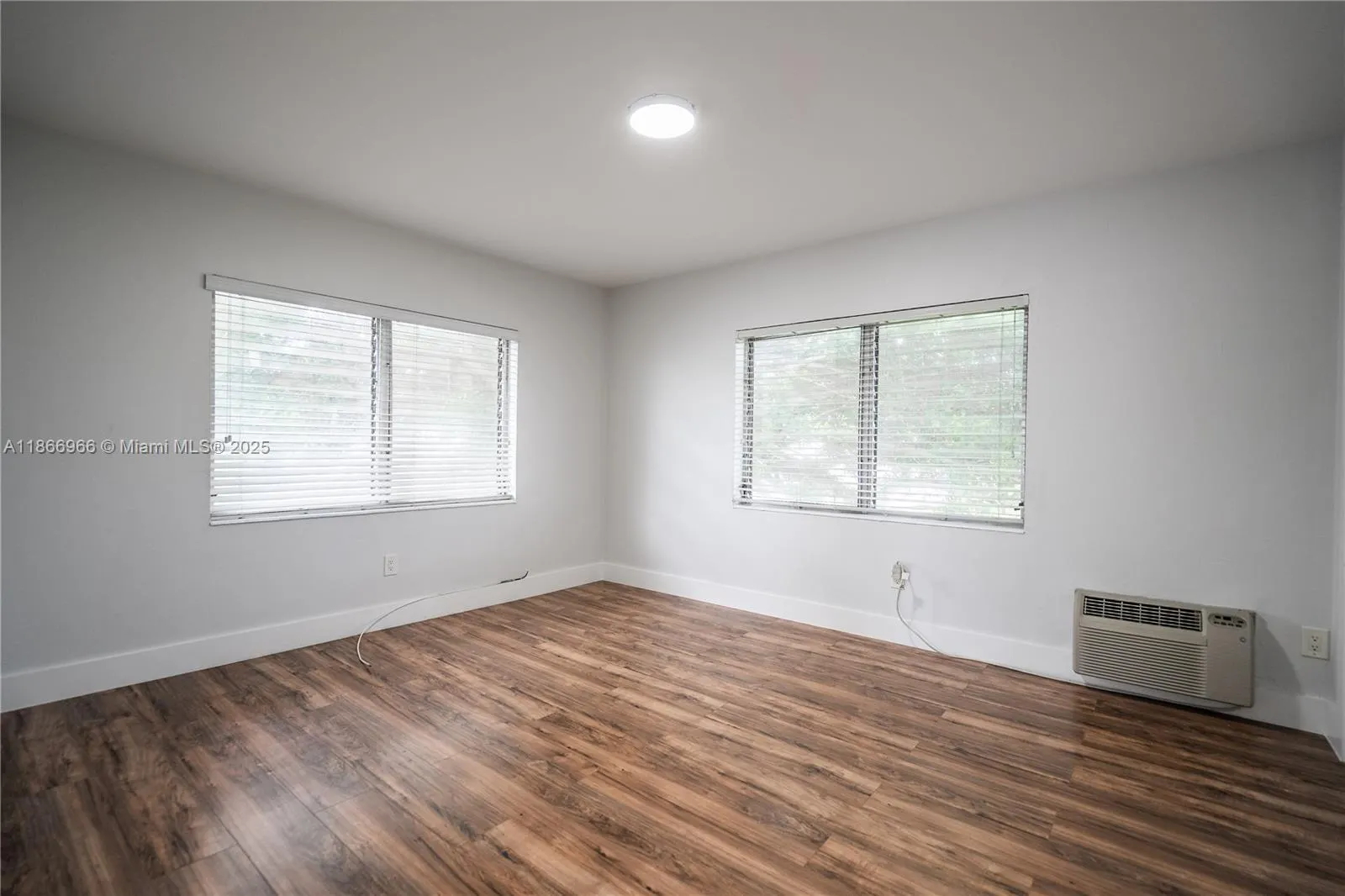 460 NE 82nd Ter, #9