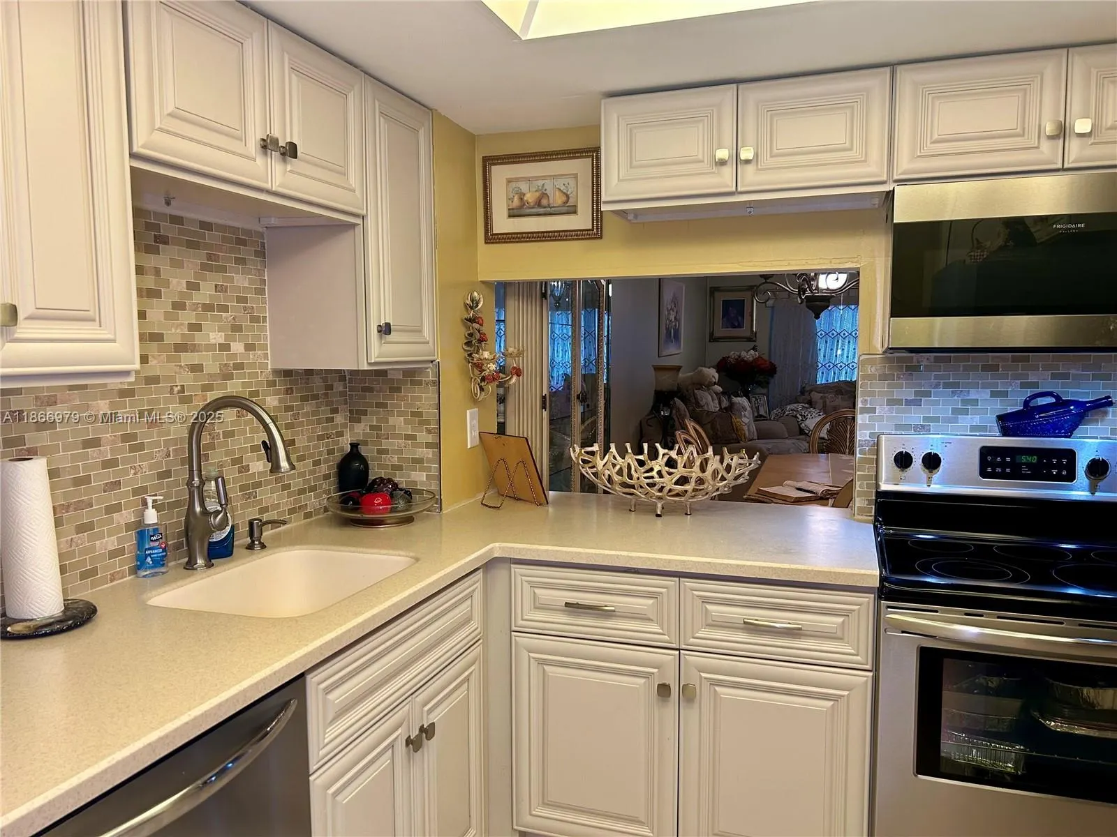 9802 Marina Blvd, #125
