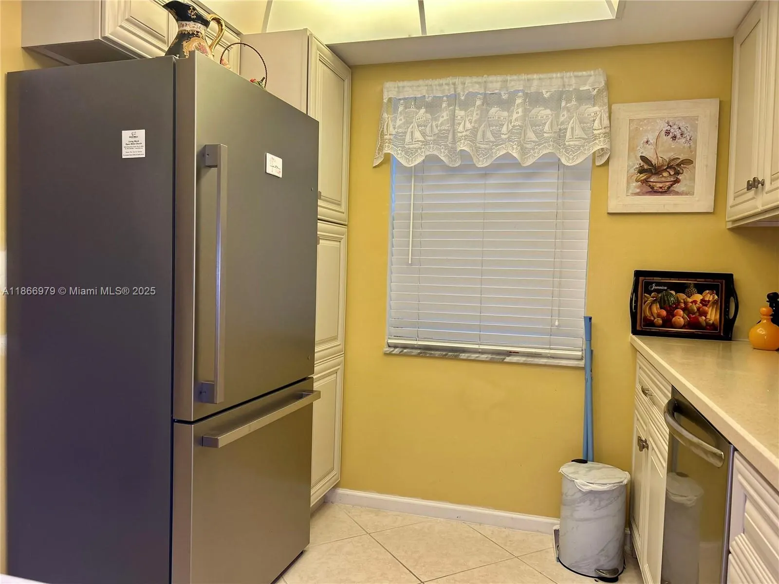 9802 Marina Blvd, #125