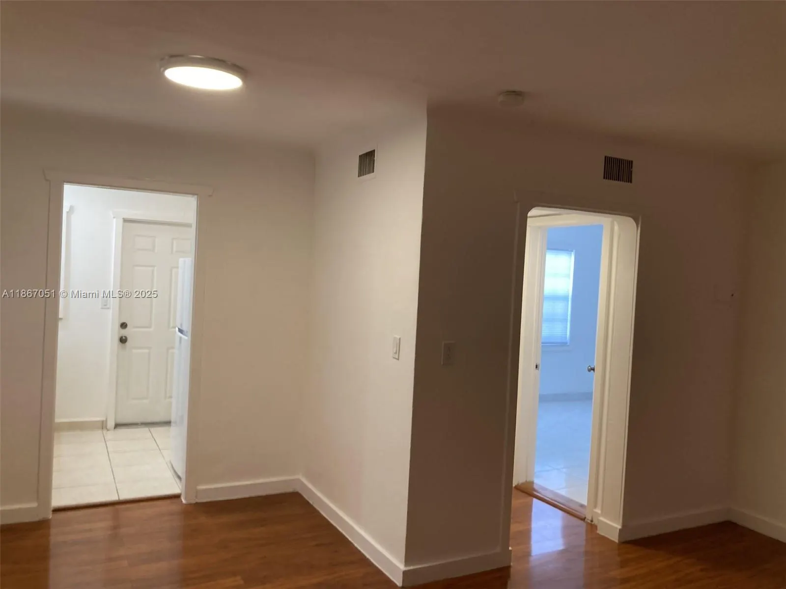 2101 Bay Dr, #3