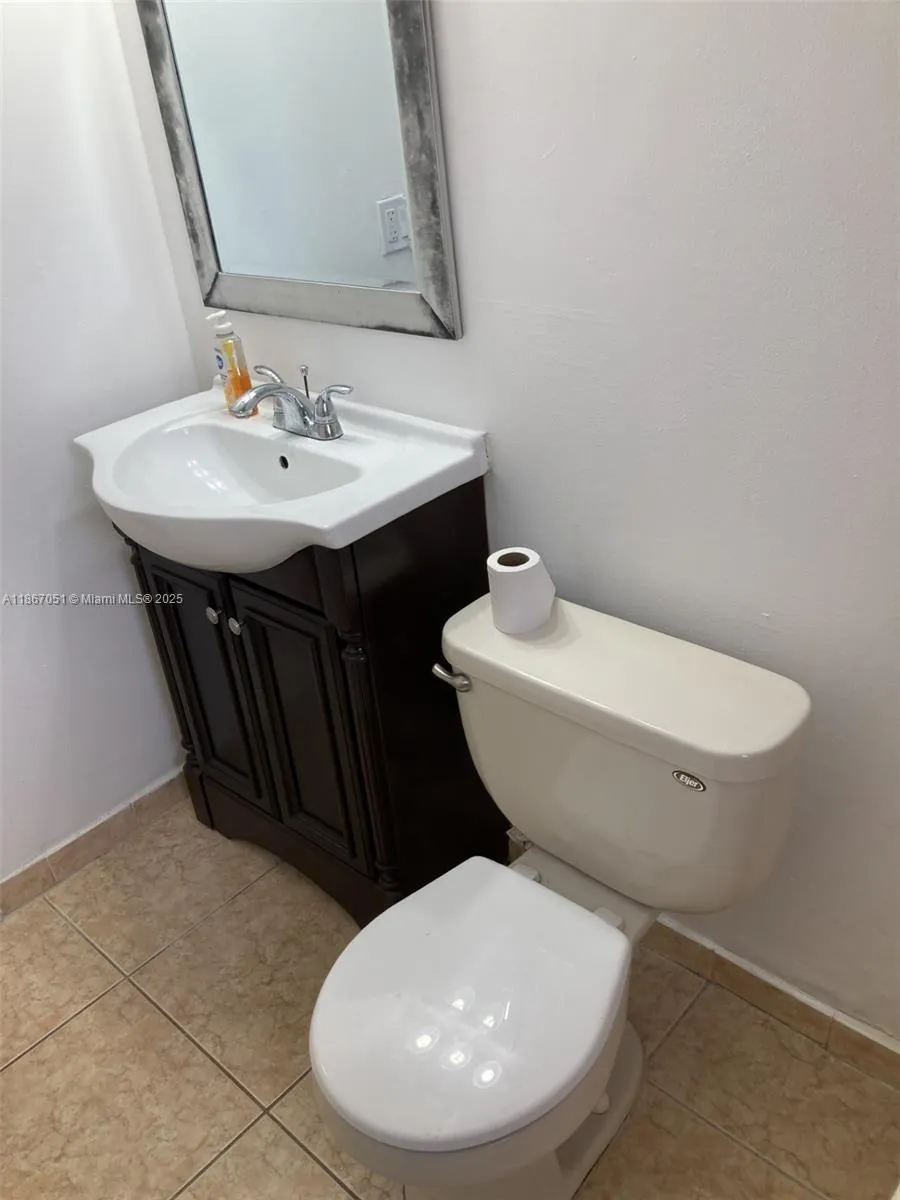 2101 Bay Dr, #3