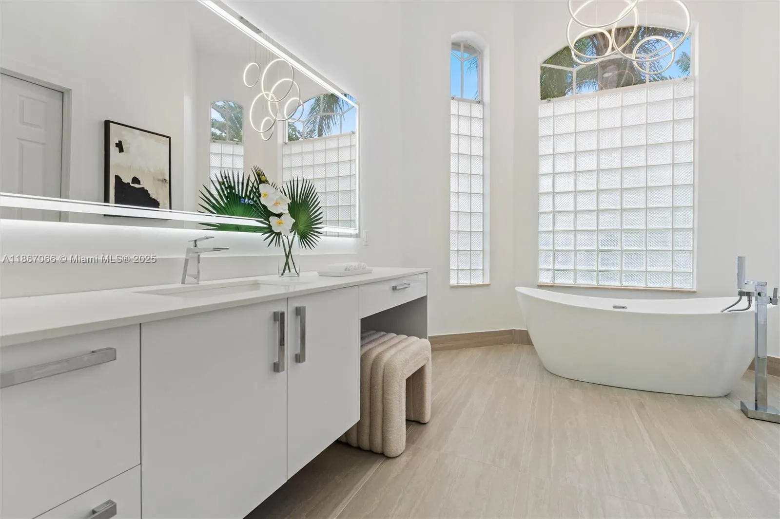 21677 Marigot Dr