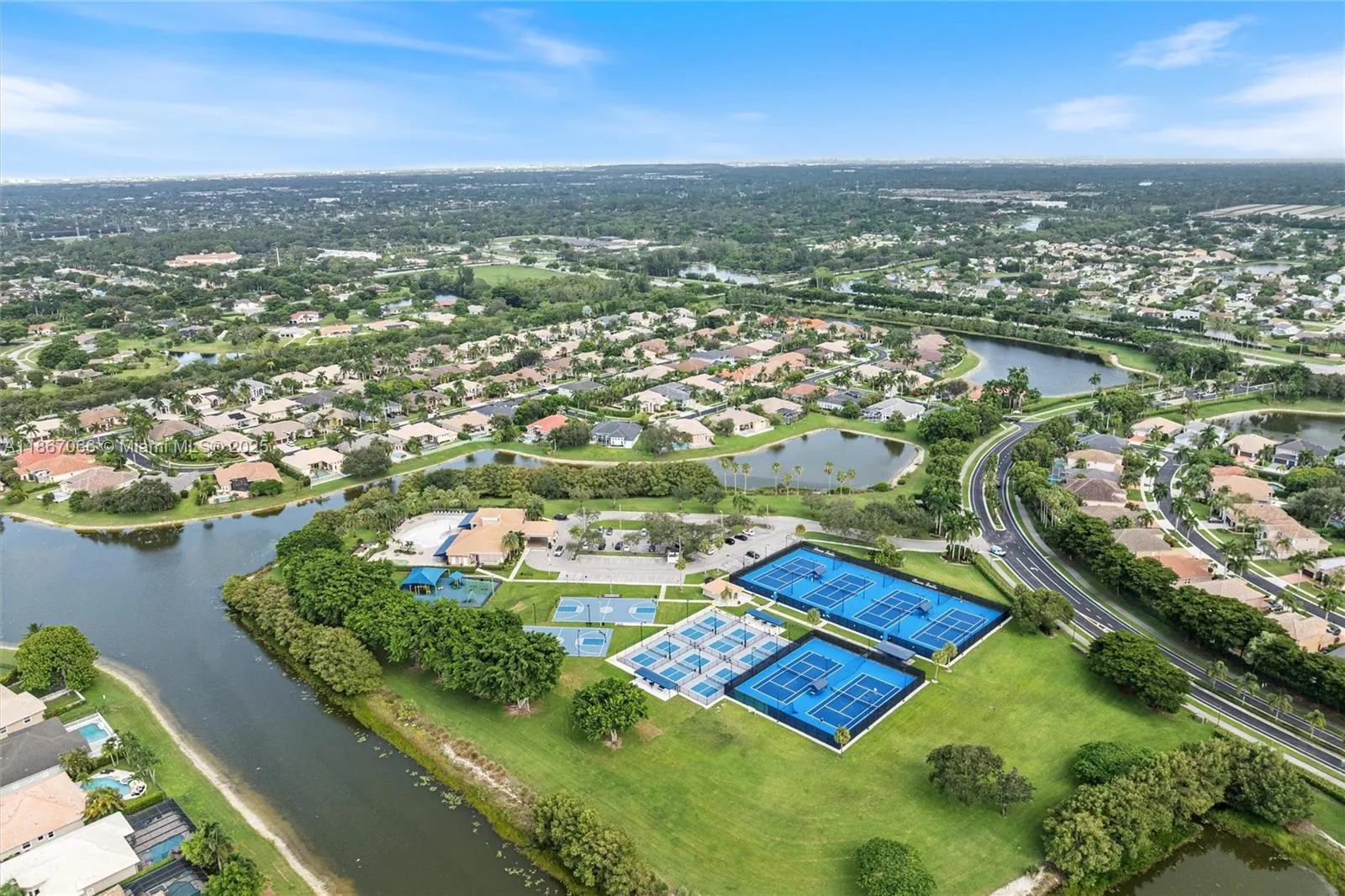 21677 Marigot Dr