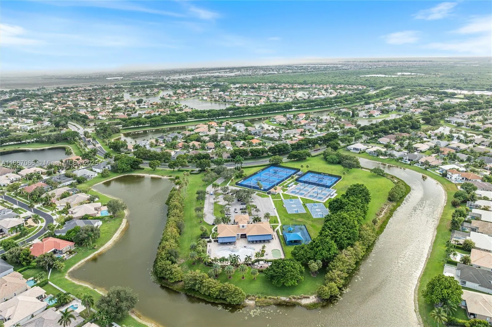 21677 Marigot Dr